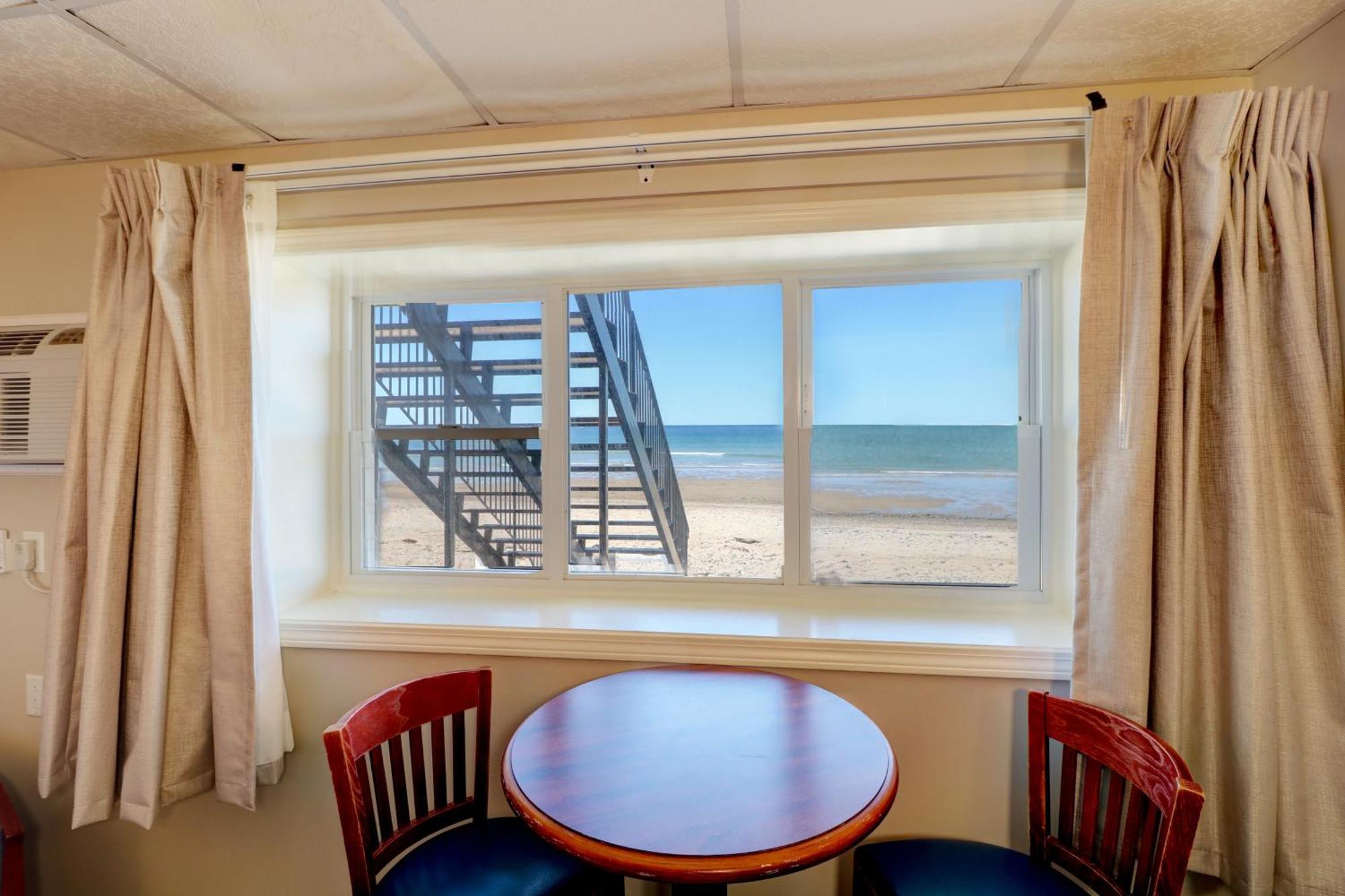 Atlantic Oceanfront Hotel, Wells Beach エクステリア 写真